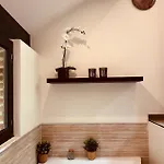 Tiny House - La De Tom בלאימונט