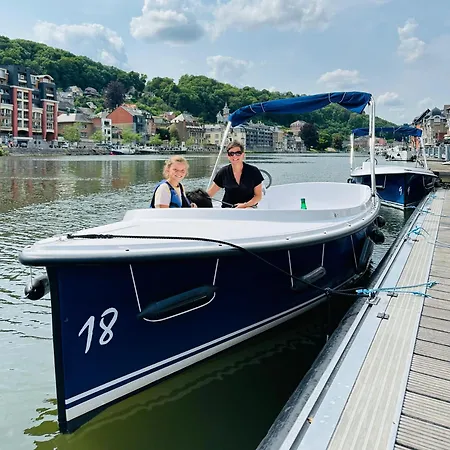 Tiny House - La De Tom Blaimont